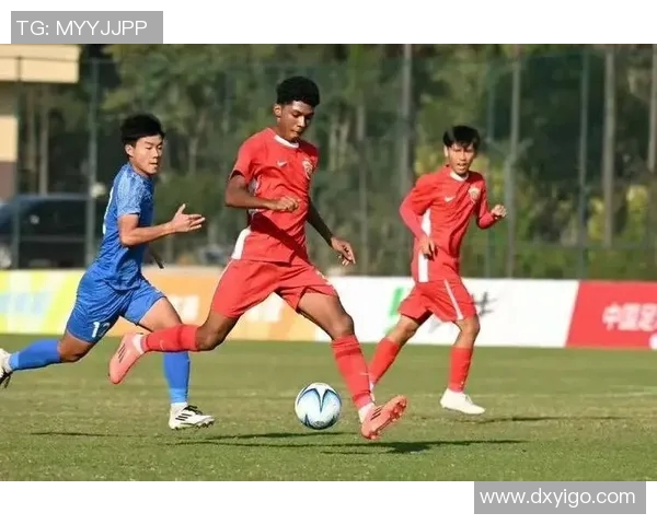 外滩足球明星阵容全景展示精彩瞬间与球员风采合集